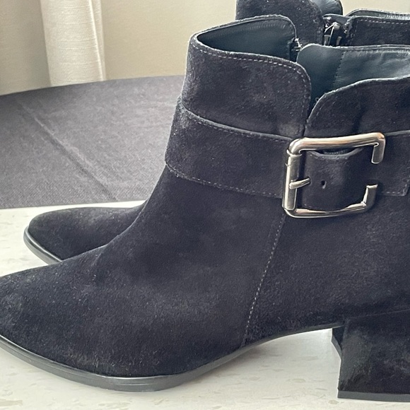 Paul Green distressed suede boots - Picture 6 of 8